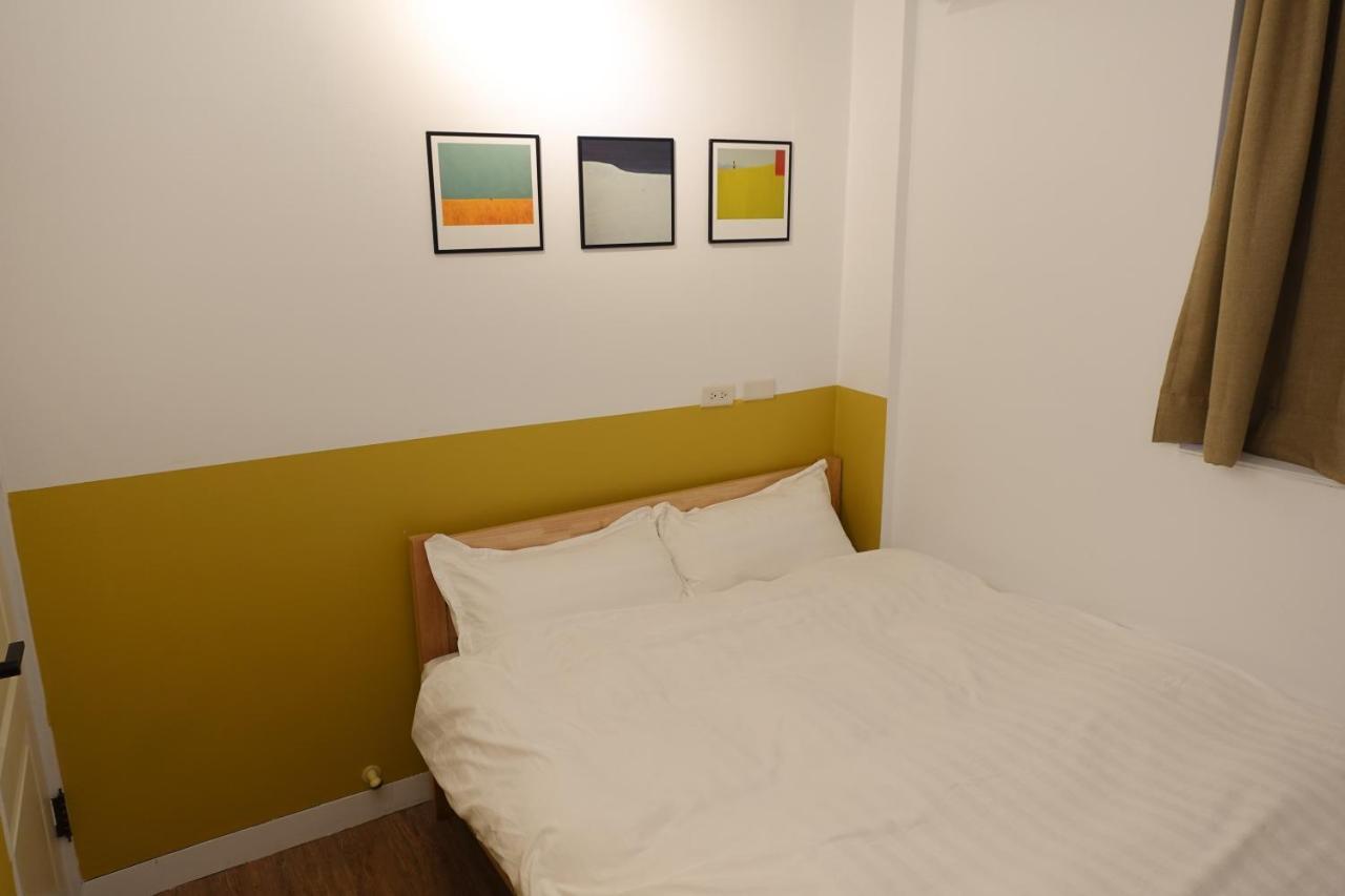 Small Island Homestay Tainan Bagian luar foto