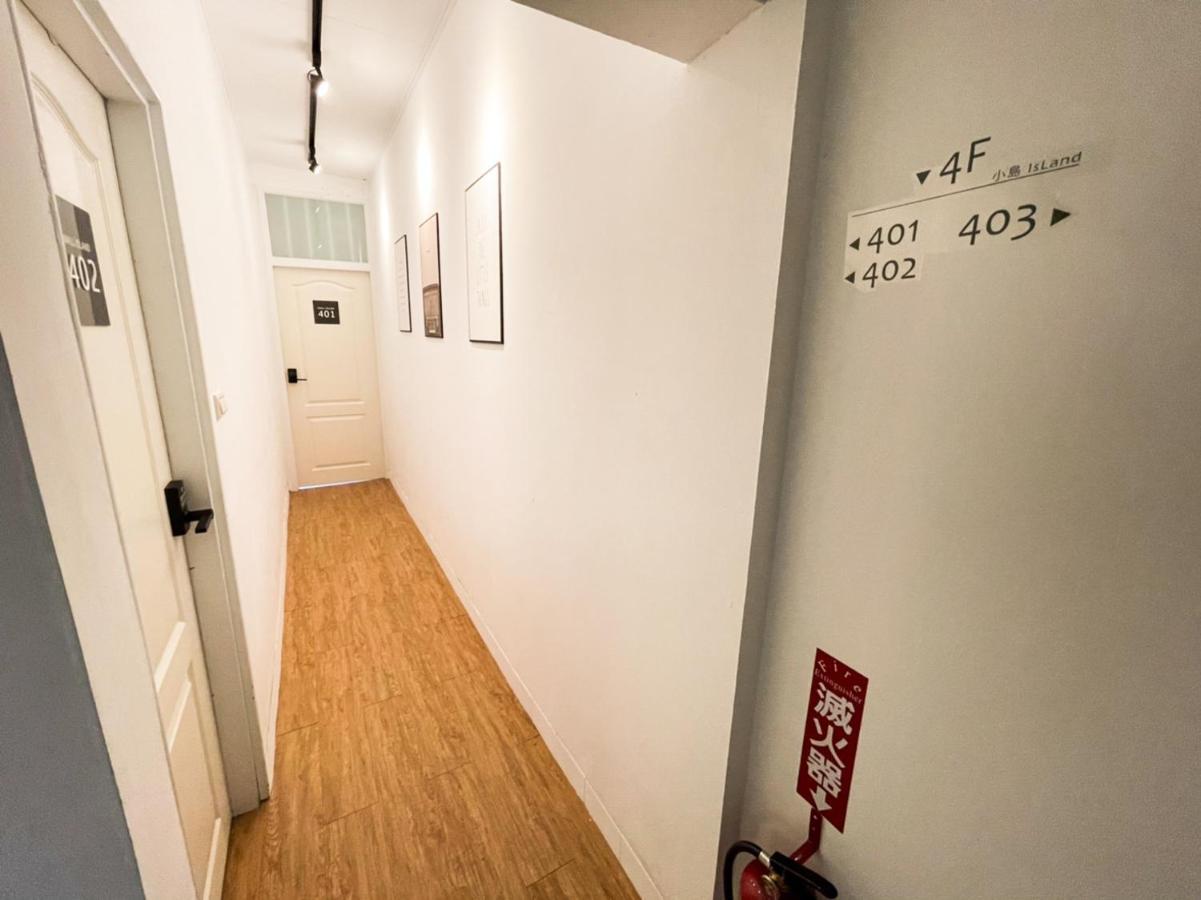 Small Island Homestay Tainan Bagian luar foto