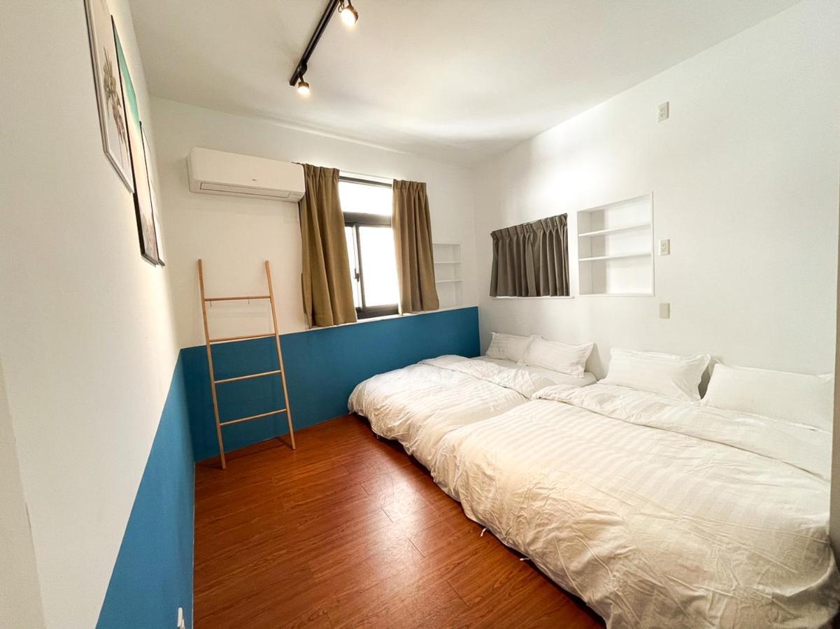 Small Island Homestay Tainan Bagian luar foto